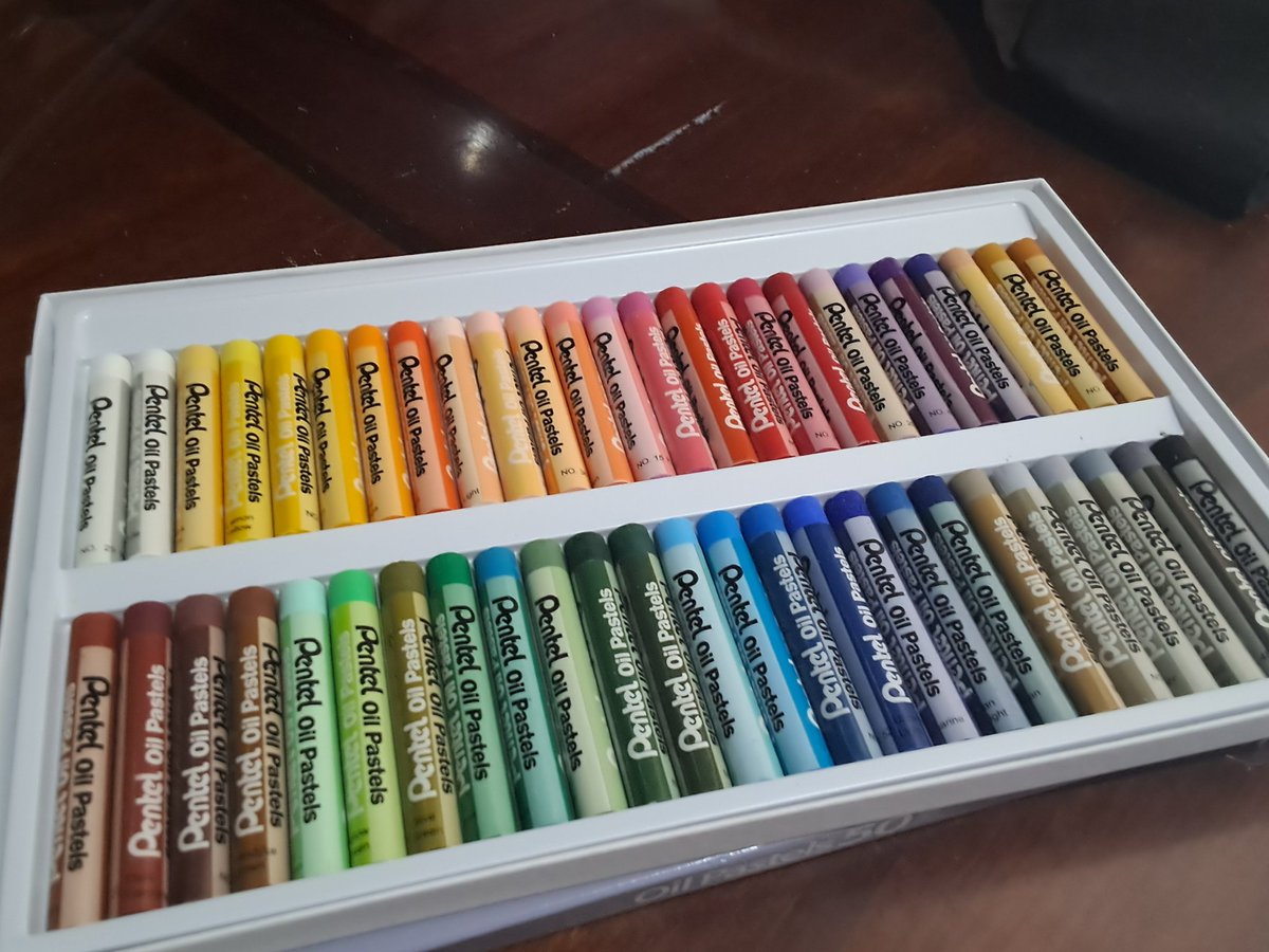 Byshoon_'s tweet photo. New art materials, new technique to learn 😙

#oilpastels #art #ArtistOnTwitter #ArtistOnX #artmoots #painting 
#ArtOfTheDay https://t.co/m35AbevlPJ