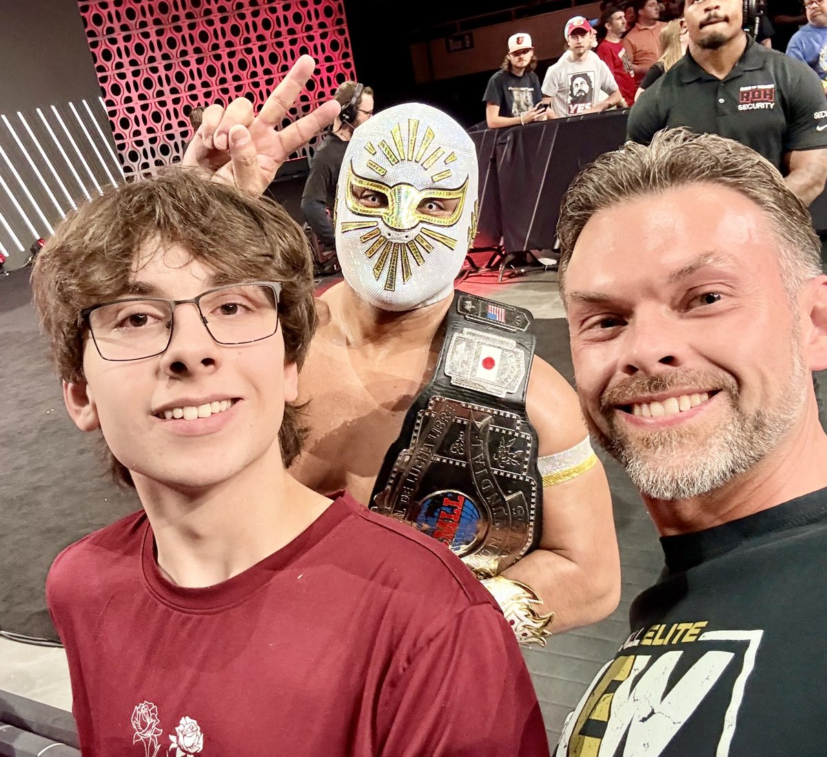 DwightFunk's tweet photo. @TonyKhan @AEWonTV @AEW An AMAZING show!!!  AEW!!  AEW!!!
My son and I loved it!!! https://t.co/tmB3Dqfz5y