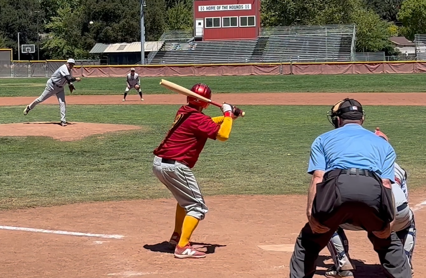 Here is MSBL veteran Dick Giberti still chucking in the Redwood Empire Baseball League 65-over division at the young age of 88! Way to go, Dick! #mensbaseball #msbl #adultbaseball #seniorbaseball