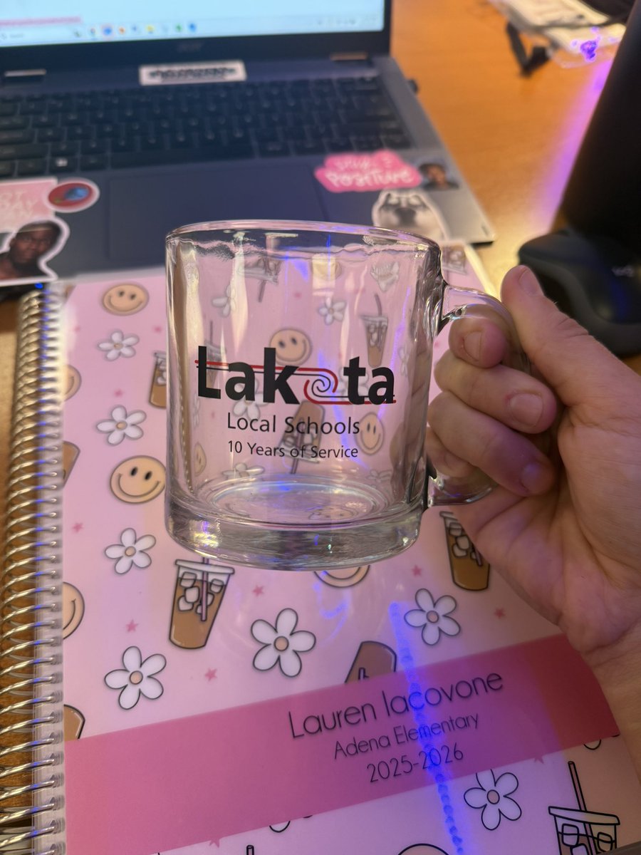 ✨lauren✨ tweet media