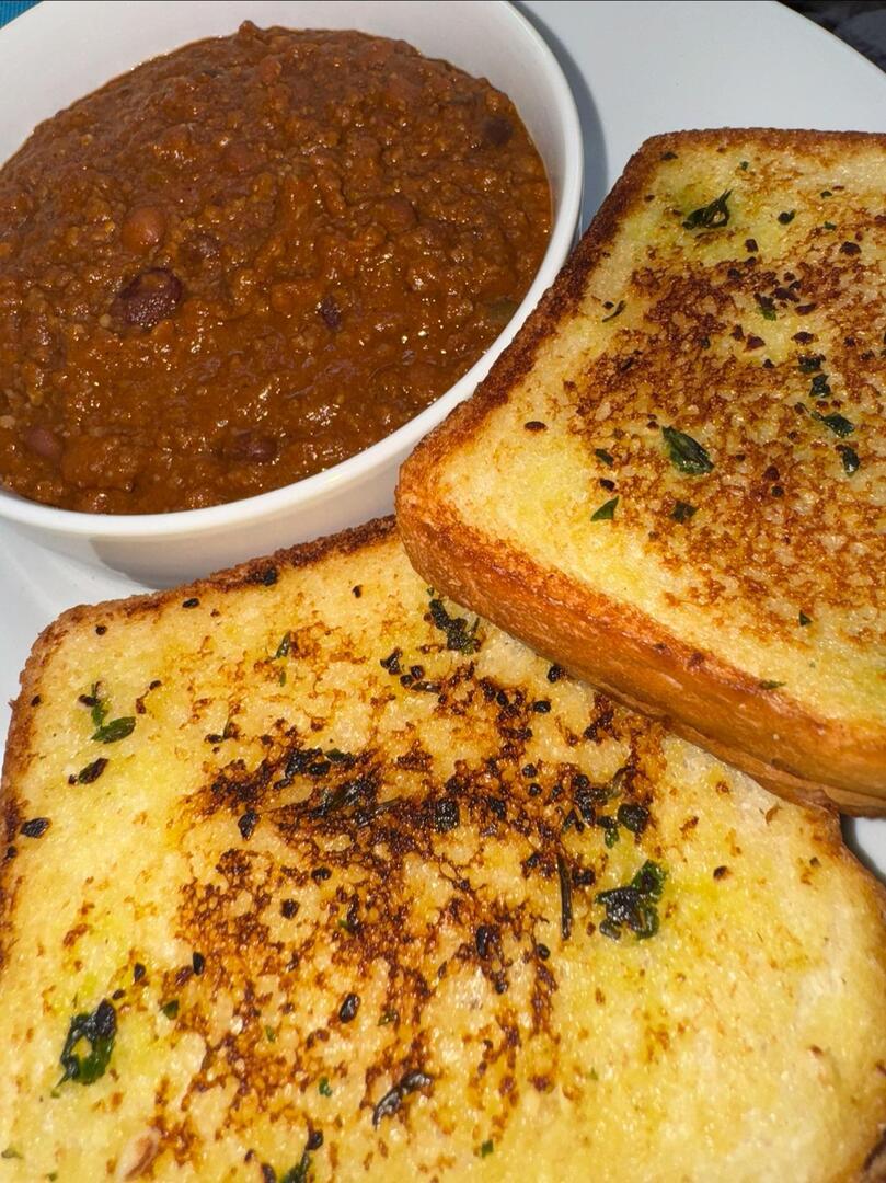 homevsfastfood's tweet photo. [homemade] chili and grilled cheese sandwiches
👉 https://t.co/J4kfnLdrNE
#homemadechili #grilledcheesesandwiches #comfortfood #foodie #yum #homecooking #food #recipes #foodpic #foodie #foodlover #cooking #hungry #goodfood #homecookingvsfastfood https://t.co/KLaiRrGxXK