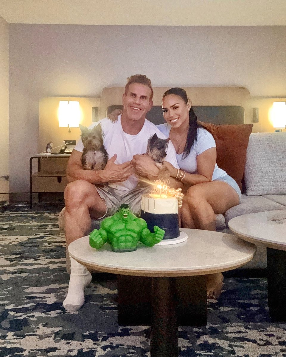 Another birthday in the books, and somehow each one tops the last. Of course I feel always blessed with my ❤️ Angie, Nyx and Capone.