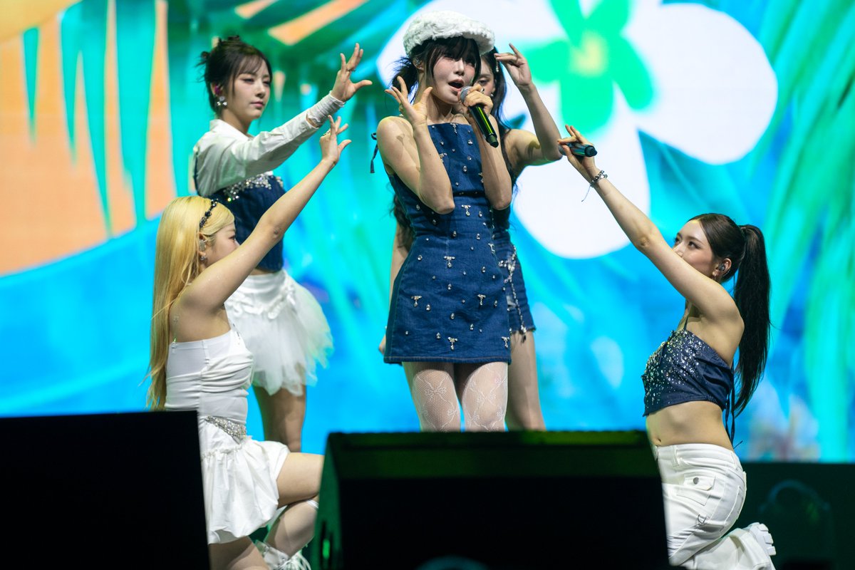 ContentKorea's tweet image. K-style로 가득 물들었던
캐나다 토론토의 K-박람회 현장!🔥

K-뷰티, K-푸드 등 다양한 체험에 이어
K-pop 콘서트까지 진행되었습니다.

#뱀뱀 #피프티피프티 #크래비티 를 만나러 온
팬들의 함성으로 가득찼던 공연장의
생생한 현장 분위기를 함께 만나보시죠✨

@BAMBAMxBAMMIE
@we_fiftyfifty…