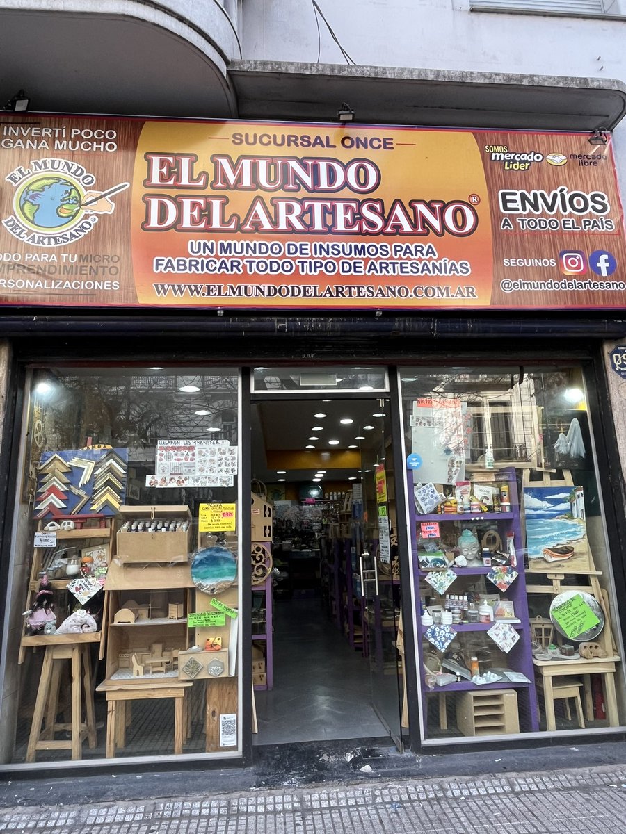 ahorraconana's tweet photo. Les dejo dato de este local de Once en Av. Rivadavia 2.345.
Donde encuentran cosas en fibrofacil, moldes para resina, yeso, cemento, concreto, atriles, 
Tel +54 9 11 5525-5678. 
#resina #moldes 
#fibrofacil #artesano #artesanias #manualidades #once #yeso #cemento #madera #souvenirs