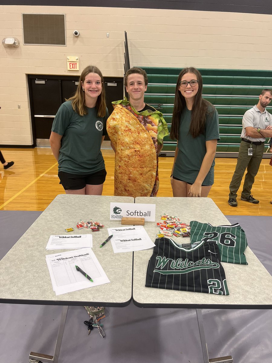 Can we Taco bout how great back to school night was?! Can’t wait 2 start this year, Today 4 May!