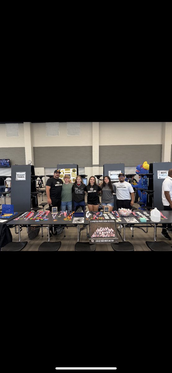 Cypress Park Wresteling was out trying to recruit new wrestlers at freshman rise up camp!