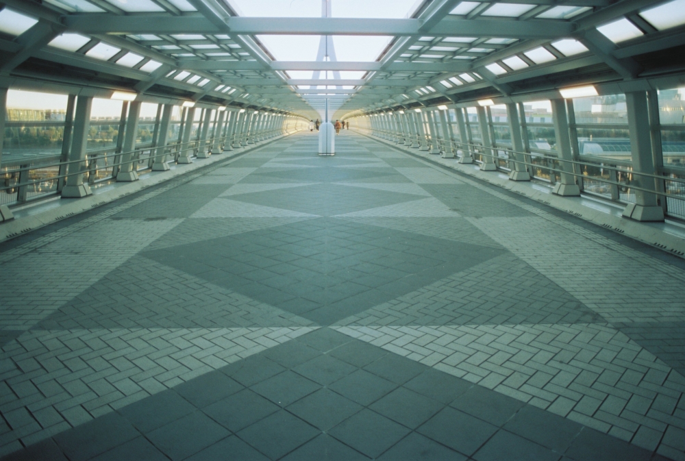 champcamera's tweet photo. EI 320T by #たまプラーザ 店
ノーブランドの #ISO320 #タングステンフィルム です。発色が素直で滑らかな粒状性です!タングステンフィルムならではのハイライトの滲みがアクセントになります!※作例はK(@xkobxkob )様よりご提供
#EI320T #カラーネガ #フィルム #田園都市線
https://t.co/3SEPeu776z