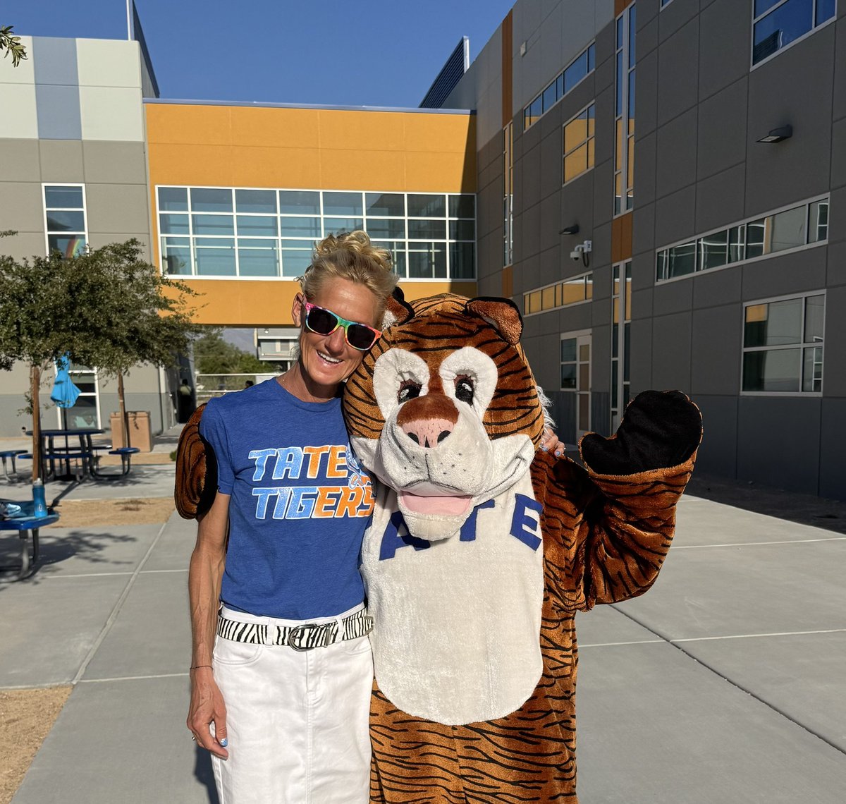 Sarah Popek tweet media