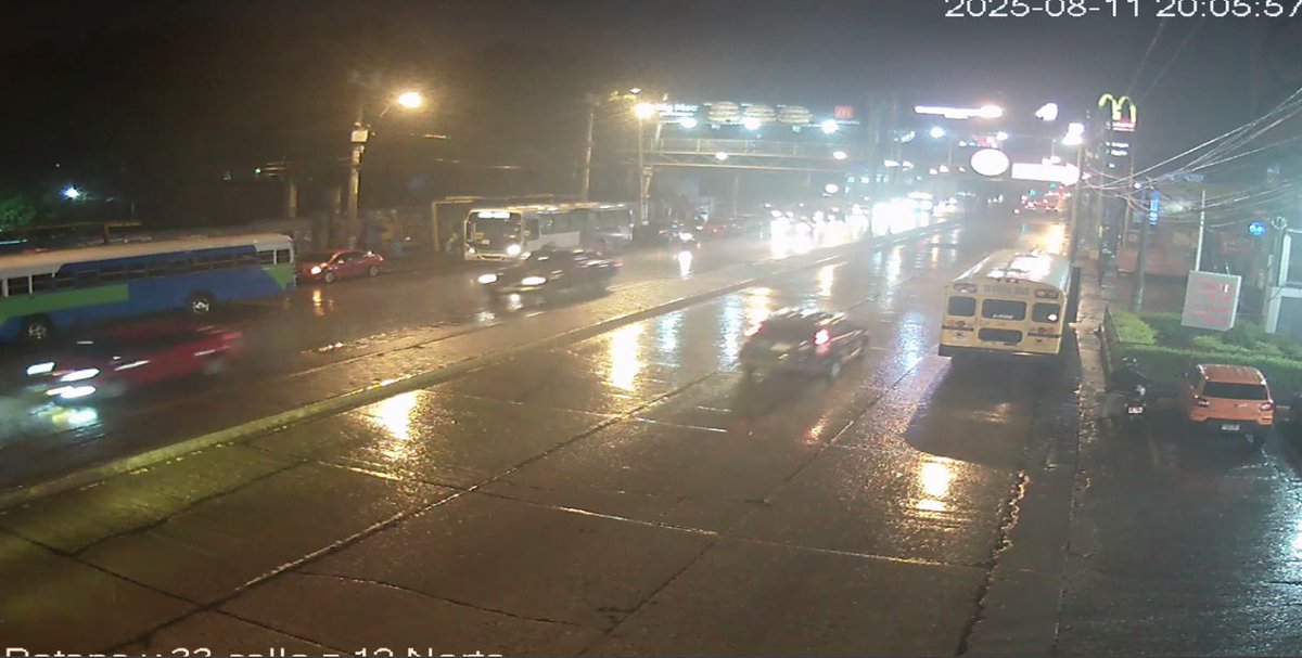 Lluvia en zonas: 10,12,13 y 14. 🌧️

🚘 Conduzca con precaución,disminuya la velocidad del vehículo y active los limpiaparabrisas.

#lluvias2025 #invierno2025
