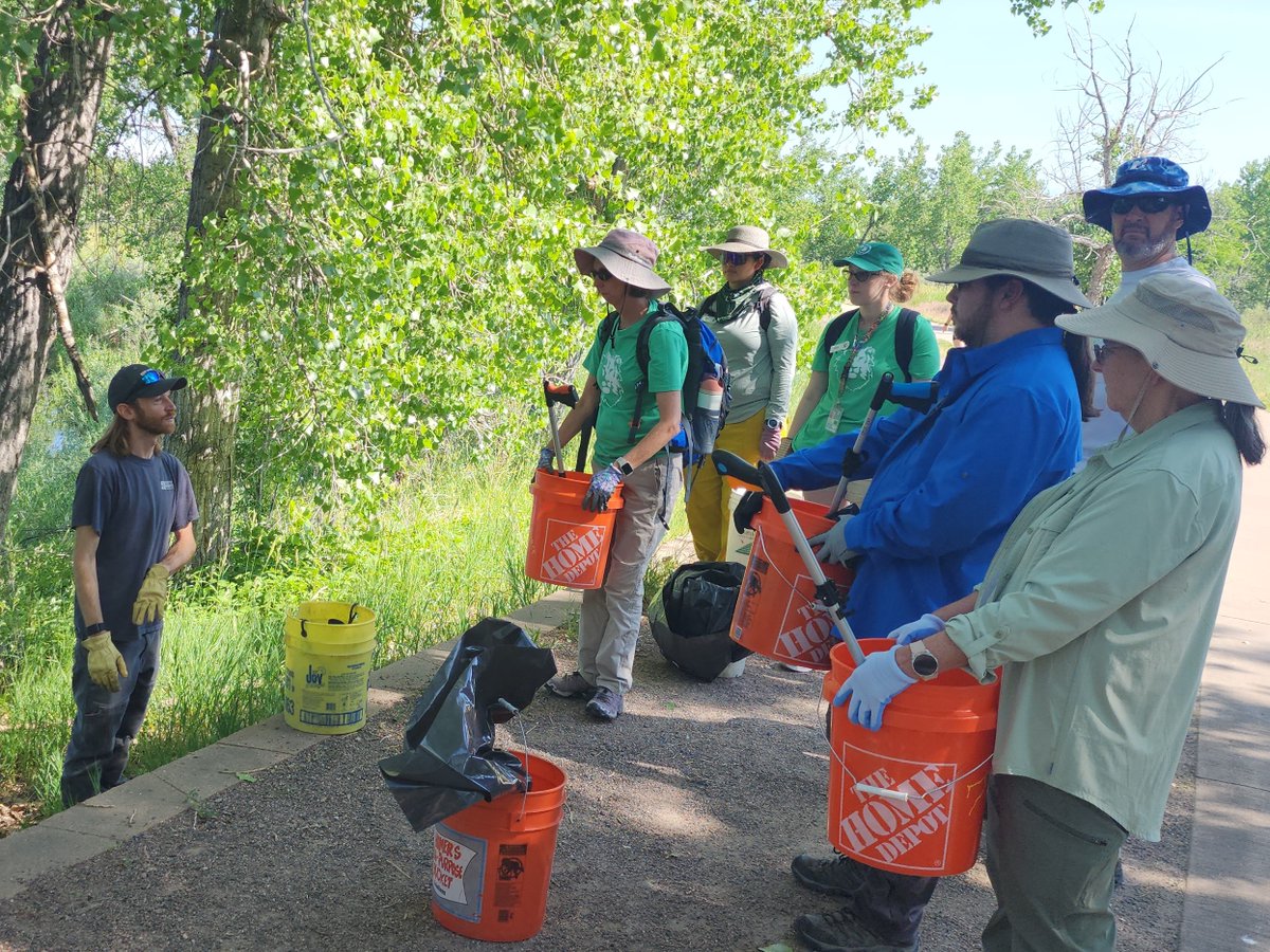 Denver Zoo Conservation Alliance (@denverzoo) on Twitter photo Our last river cleanup of the summer is on Saturday, August 16 from 9 a.m. to 11a.m., with a special Animal Ambassador demonstration from 11:30 a.m. to 1 p.m.!
Join DZCA and <a href="/denverparksrec/">Denver Parks & Recreation</a> to clear trash from the beaver dam at Florida and Raritanāhelping give our beavers a Our last river cleanup of the summer is on Saturday, August 16 from 9 a.m. to 11a.m., with a special Animal Ambassador demonstration from 11:30 a.m. to 1 p.m.!
Join DZCA and <a href="/denverparksrec/">Denver Parks & Recreation</a> to clear trash from the beaver dam at Florida and Raritanāhelping give our beavers a