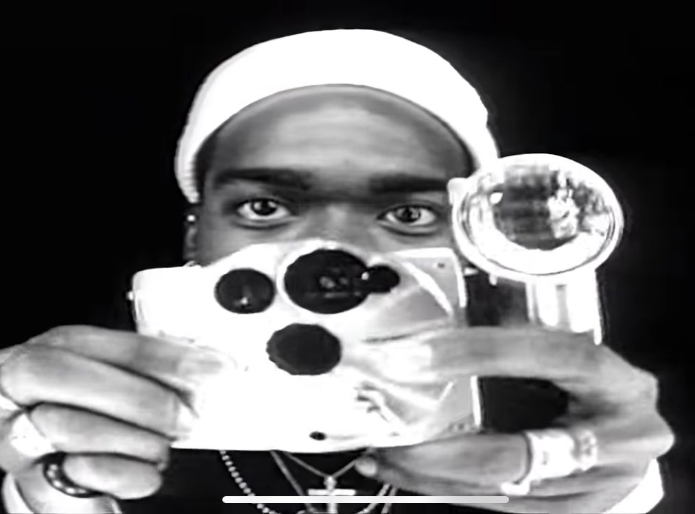 Mighty_Record's tweet photo. OLYMPUS O-product(1988)
De La Soul”Ring Ring Ring”のMVにも登場したオリンパスのO-Productは当時、世界限定2万台で発売。
#OLYMPUS #OProduct #DeLaSoul https://t.co/waJWWOUAhF