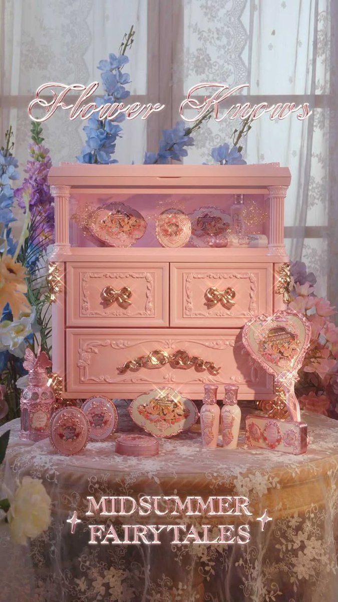 MINHA NAMORADA É LOUCA ela falou que viu meus Tweets eu pensei que ia ganhar o kit da franciny ELA ME DEU UM *KIT DA FLOWER KNOWS*