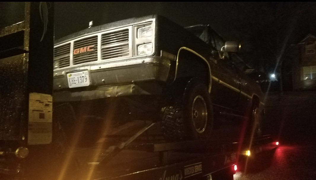 danibecsam tweet media