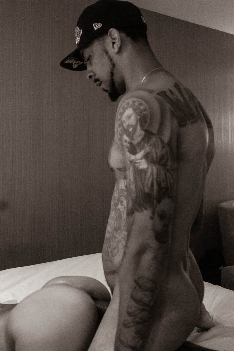 Book me for your erotic/boudoir shoots 📸😈

🍆: <a href="/PapiCaminante/">RB</a> 

#Atlanta #XXX #atlPhotographer #NSFW #ATL #Couples #ATLCOUPLES #ContentCreators #BBC