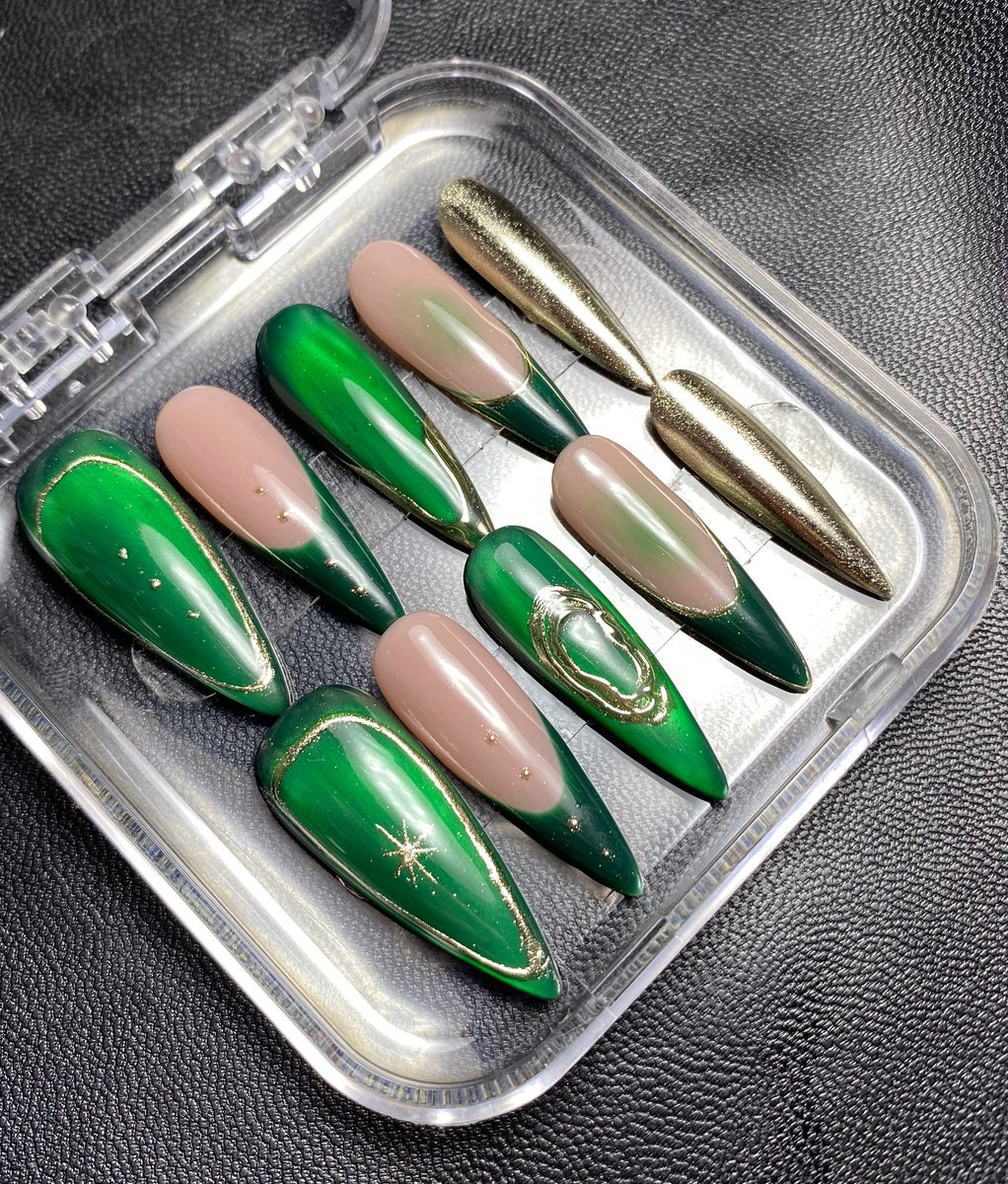 pixiee_archive's tweet photo. Babes aku open custom press on nails start from 40k aja🫶🏻 bisa kirim seluruh 🇮🇩 pakai 🍊. Include tool kit yaa. Tanya2 bisa dm ke sini atau IG
 @/aleen.studio 🫶🏻 https://t.co/1rUcIxgRzo