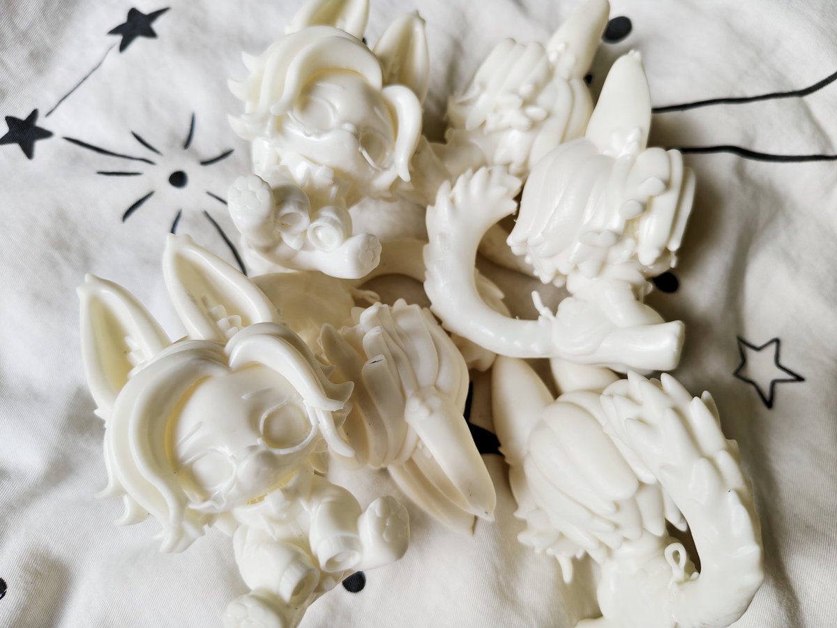 F1SHB0NE CAT0 tweet media