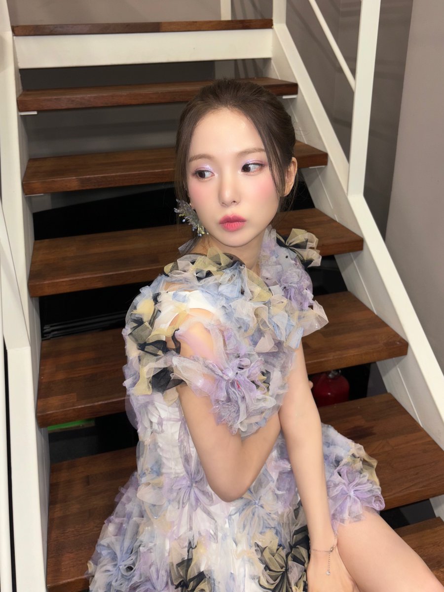 🎂] ✨ ユジン誕生日記念ビハインド写真公開 ✨ #최유진 #YUJIN