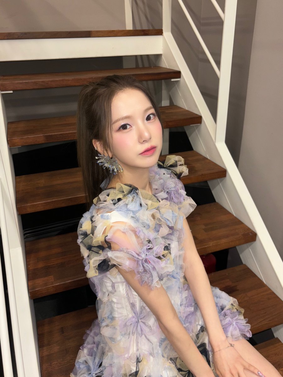 🎂] ✨ ユジン誕生日記念ビハインド写真公開 ✨ #최유진 #YUJIN
