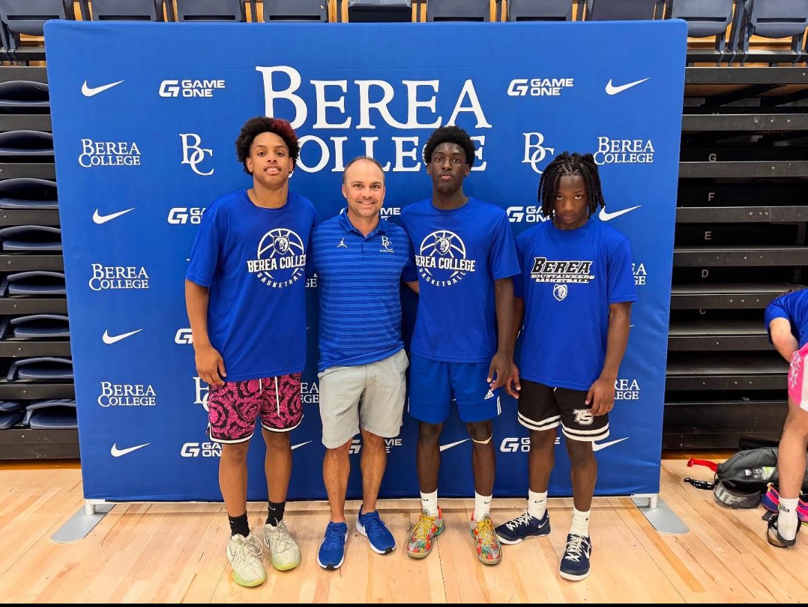 Dominique Anthony (@domonate26) on Twitter photo Very blessed to receive my first offer from Berea college. Thank you to the coaching staff for giving me an opportunity!! <a href="/austinnewton/">Austin Newton</a> <a href="/CoachFreeman15/">Zach Freeman</a> <a href="/will323012/">Coach Unseld</a> Very blessed to receive my first offer from Berea college. Thank you to the coaching staff for giving me an opportunity!! <a href="/austinnewton/">Austin Newton</a> <a href="/CoachFreeman15/">Zach Freeman</a> <a href="/will323012/">Coach Unseld</a>