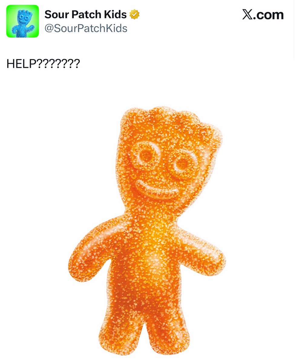 TSTheErasTourSG's tweet image. The way the whole world just stopped and 🧡 is crazyyyyyyyyyyyy