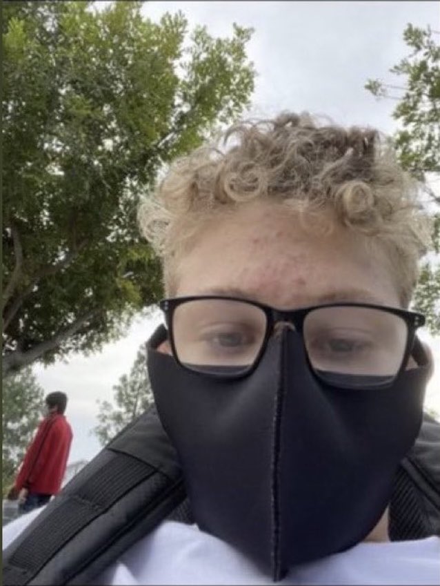 Alenify_'s tweet photo. @yonaatee @Steel6k Is this you Nate? https://t.co/g35FwgBqsw
