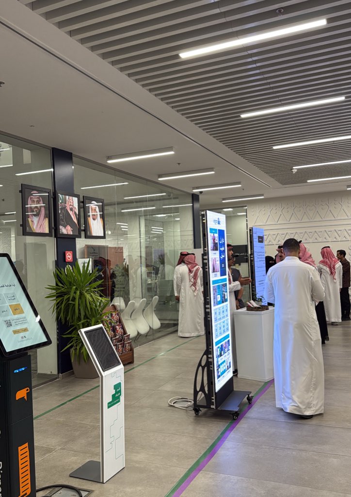 سعدت بحضوري ملتقى صيادلة عسير، كان ملتقى جميل وجمعتني فيه فائدة ومعرفة جديدة!

شكرًا جزيلًا على الدعوة🤍.