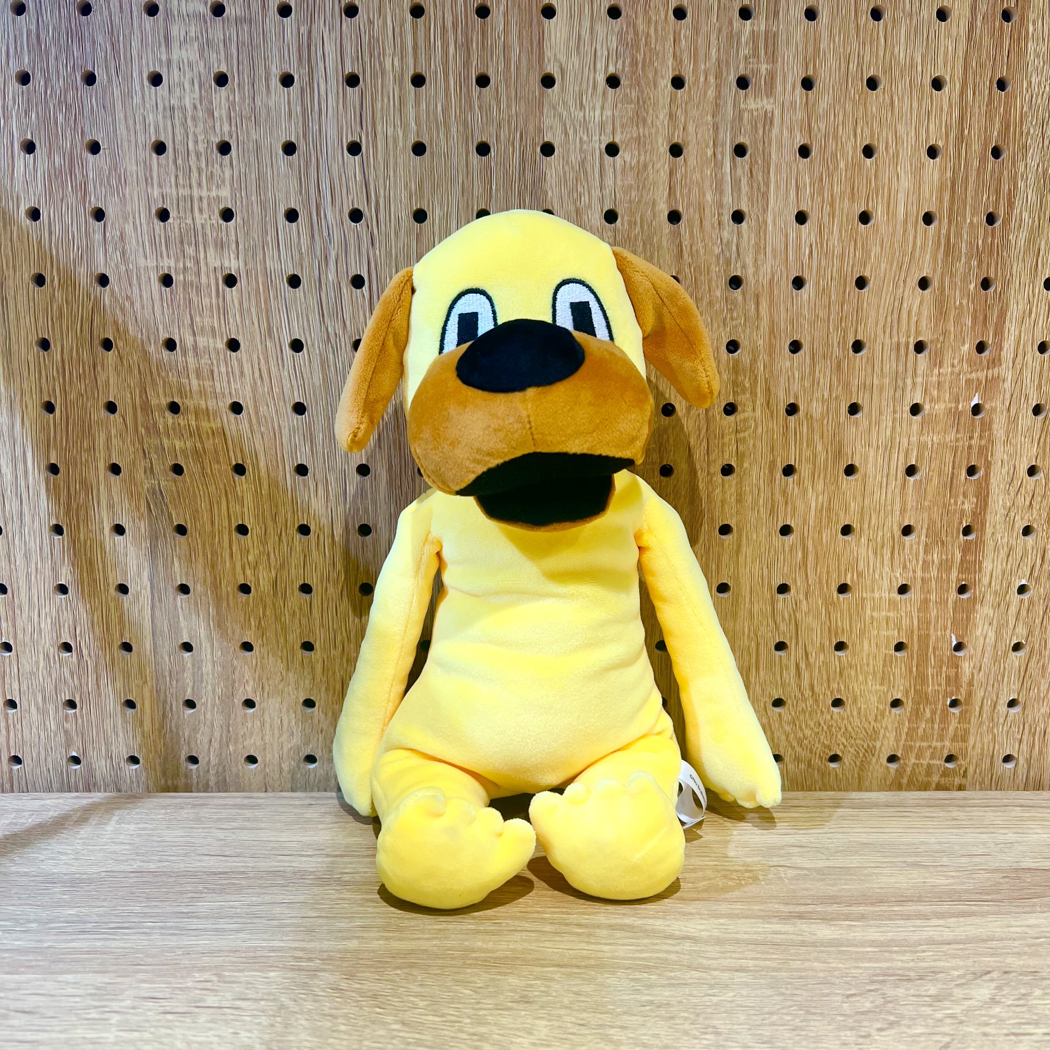 GyHwTb_aEAUHVSX.jpg:large