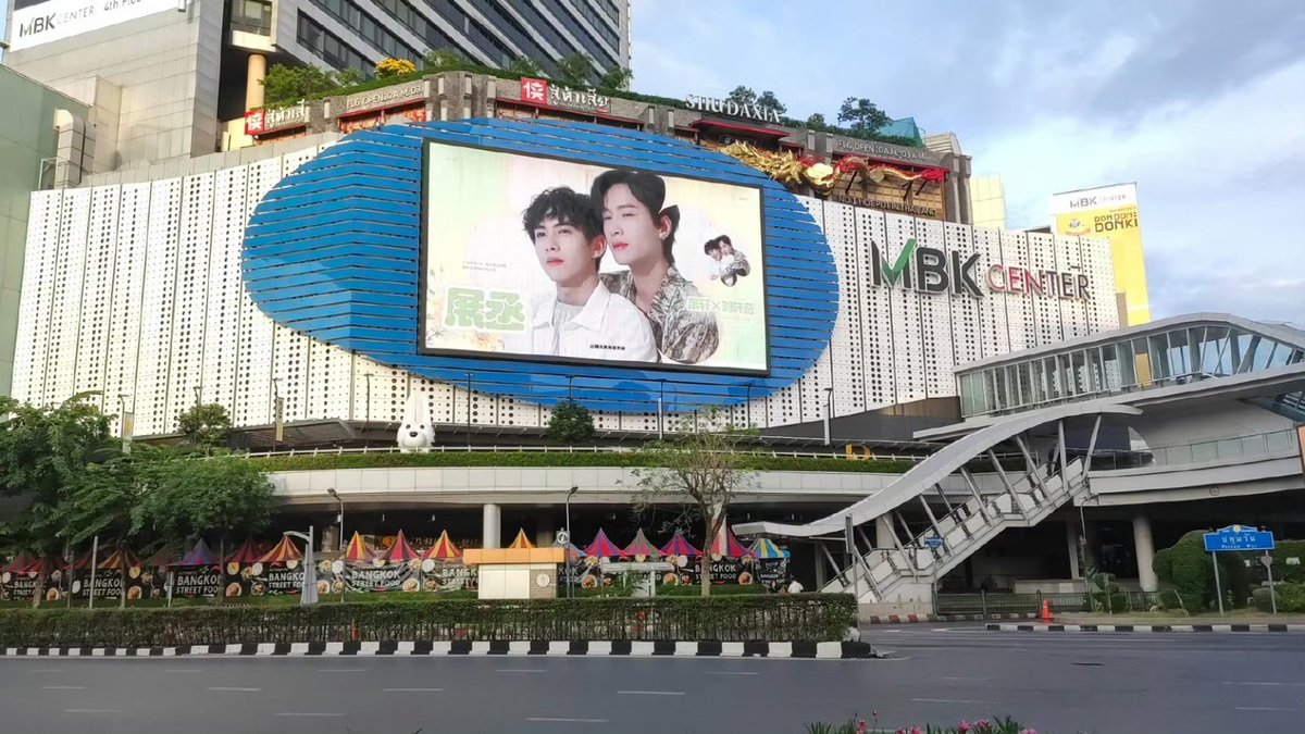 เริ่มแล้ววววววววว. ปังปุ !  

#ZhanXuanxLiuXuanchenginBangkok #ZhanXuan #LiuXuanCheng