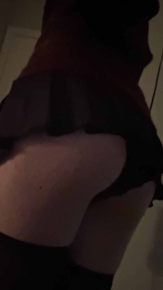 Secretlya_sis's tweet photo. What should be the next step I take to further feminize myself? ;3

#sissy #femboy #nsfw #onlyfans #customcontent #traps #girlyboy #slutty https://t.co/zoxICmNxfN