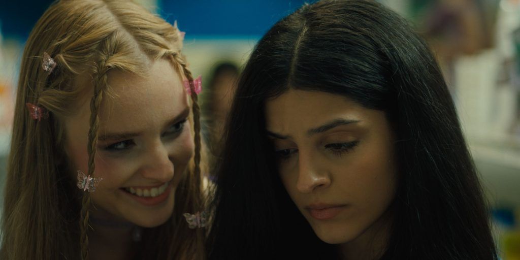A slick bubblegum horror feature with a firm point of view, #Foreigner is sure to leave a lasting impact on audiences. Read the full review by @smatthewaf 
thatshelf.com/foreigner-revi…