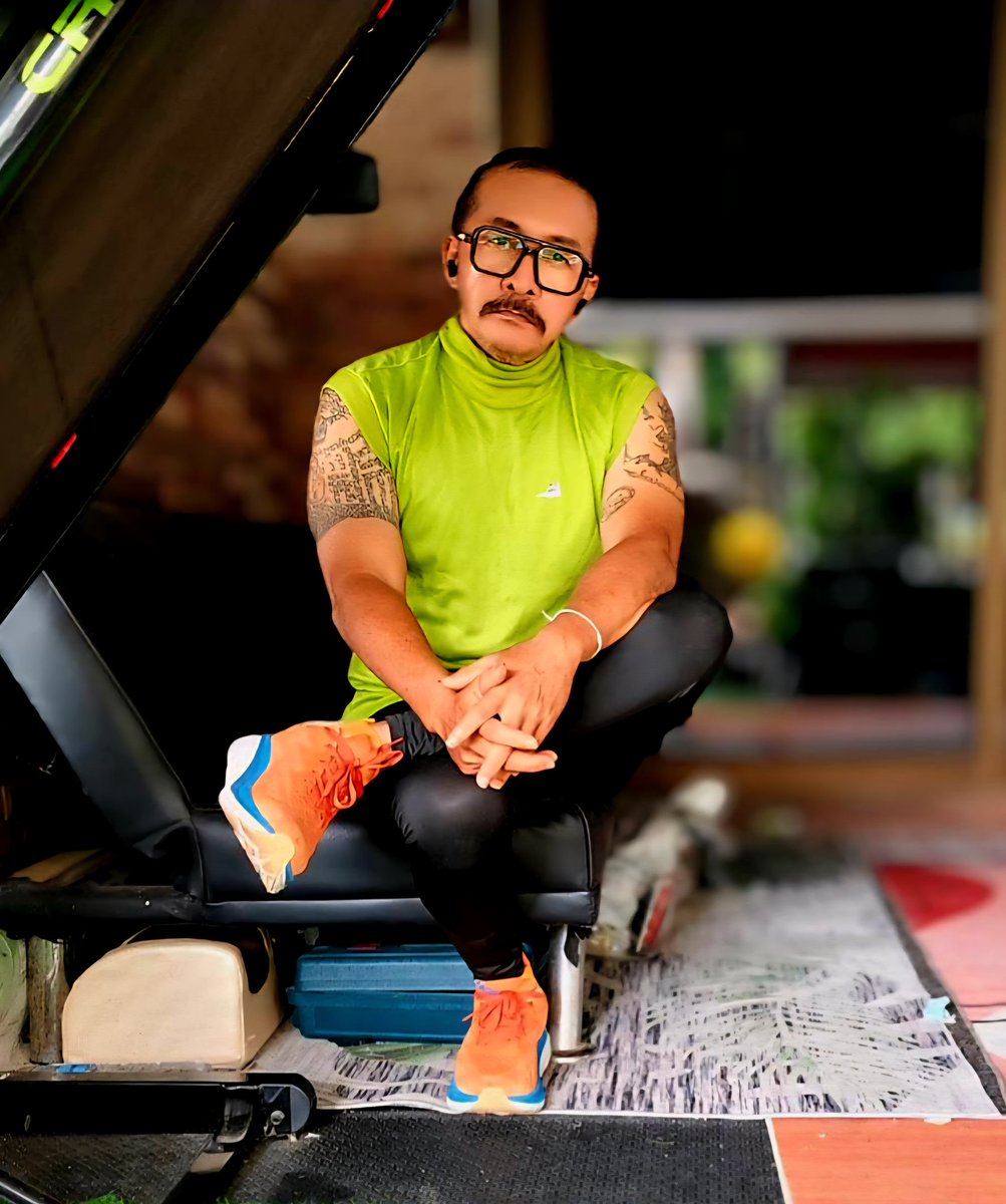 Uncle Phu tweet media