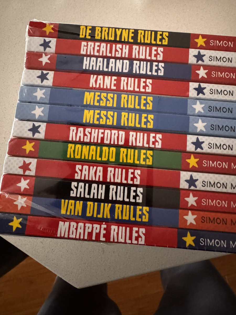 donliyan's tweet photo. @AmazonHelp I have ordered a bookset of 12 books and received a duplicate book within that 12 books and missing one. How can I request the missing book? Happy to return the extra book https://t.co/zDiwIgdSOX