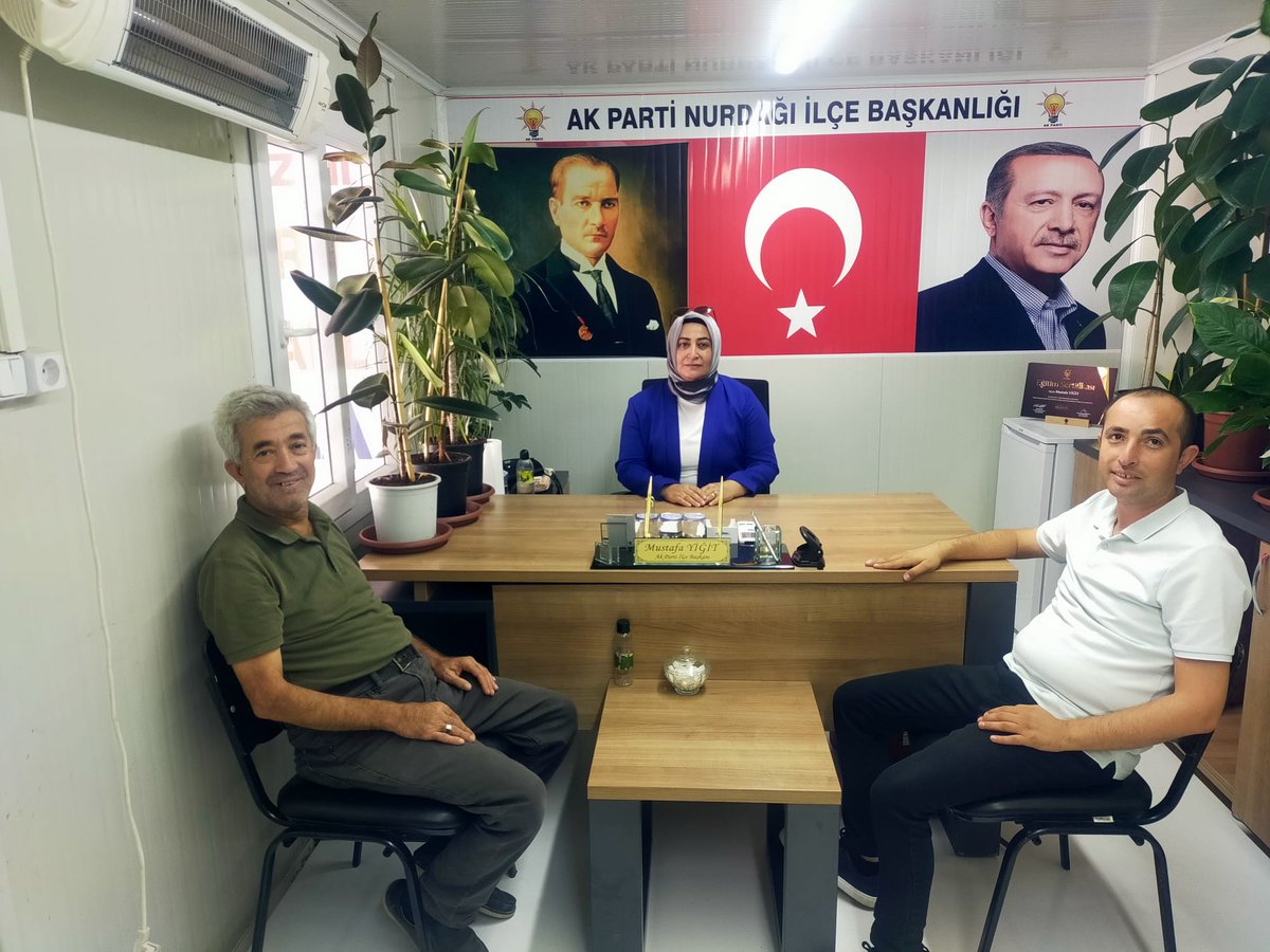 FATİH MEHMET ÖZTÜRK (@fatihmehmeztrk) on Twitter photo 📍Bugün AK Parti Nurdağı İlçe Başkanlığımızda:
Sizleri karşılayacak yol arkadaşınız Yönetim Kurulu Üyemiz Yüksel Bozgeyik'dir.
Çaylarımız ve Kahvelerimiz hazır!
Soru, görüş ve önerileriniz için bekleriz.
<a href="/RTErdogan/">Recep Tayyip Erdoğan</a>
<a href="/abuyukgumus/">Ahmet Büyükgümüş</a>
<a href="/Akparti/">AK Parti</a> 📍Bugün AK Parti Nurdağı İlçe Başkanlığımızda:
Sizleri karşılayacak yol arkadaşınız Yönetim Kurulu Üyemiz Yüksel Bozgeyik'dir.
Çaylarımız ve Kahvelerimiz hazır!
Soru, görüş ve önerileriniz için bekleriz.
<a href="/RTErdogan/">Recep Tayyip Erdoğan</a>
<a href="/abuyukgumus/">Ahmet Büyükgümüş</a>
<a href="/Akparti/">AK Parti</a>