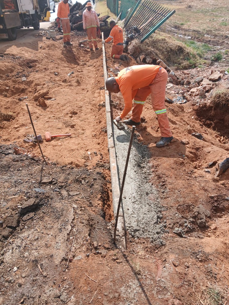 Joburg Roads Agency tweet media