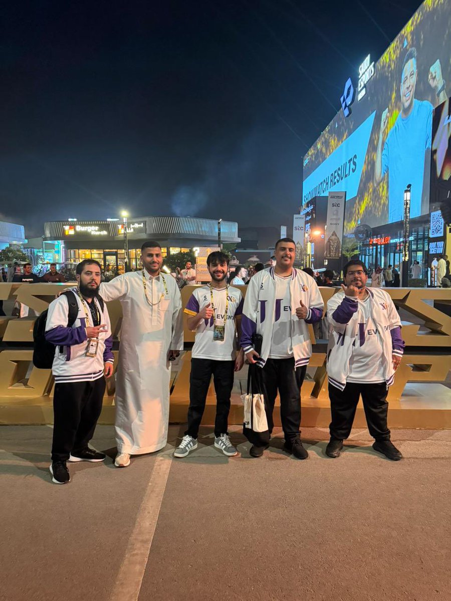 Decoy (@lbdecoy) on Twitter photo إدارة فريق XO Esports كانوا مثال للأخلاق والذوق، خصوصًا عبد الرحمن وريّان تأكدوا إن كل شيء نحتاجه وأكثر موجود، وما قصروا لحظة
تعاملهم راقي، واحترامهم يفرض عليك تحترمهم أكثر ،ألف شكر لهم على كل شيء 🤍🤍🤍
<a href="/D7M_XO/">عبدالرحمن XO</a> <a href="/iRayaanXO/">RayaanXO ⛹️</a> إدارة فريق XO Esports كانوا مثال للأخلاق والذوق، خصوصًا عبد الرحمن وريّان تأكدوا إن كل شيء نحتاجه وأكثر موجود، وما قصروا لحظة
تعاملهم راقي، واحترامهم يفرض عليك تحترمهم أكثر ،ألف شكر لهم على كل شيء 🤍🤍🤍
<a href="/D7M_XO/">عبدالرحمن XO</a> <a href="/iRayaanXO/">RayaanXO ⛹️</a>