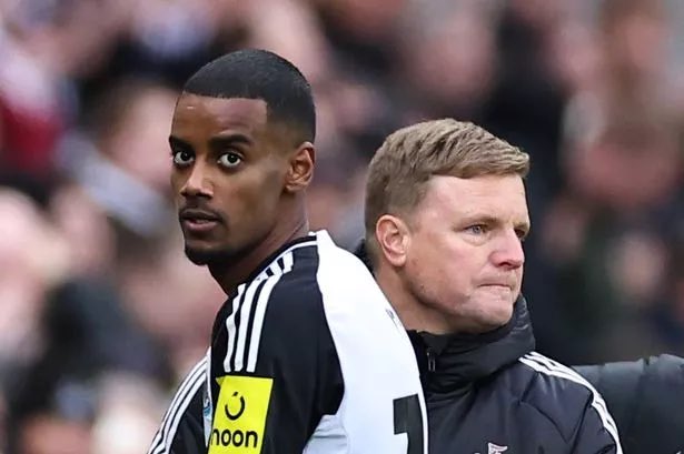 There’s a way of going about things &amp; this stinks.

Zero respect for the club that gambled on him, the manager that improved him, his teammates &amp; fans that worshipped him.

Not sure there’s a way back from this now, but that’s exactly what he wants. 

Legacy in the 🗑️

#NUFC #LFC