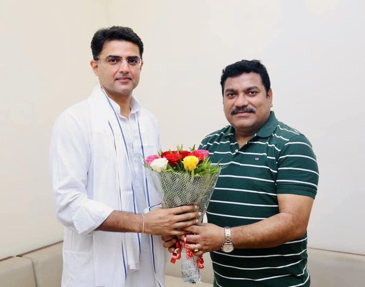 Suresh Singh Gurjar (@sureshsingh2004) on Twitter photo चाकसू के पूर्व विधायक श्री वेदप्रकाश सोलंकी जी को जन्मदिन की हार्दिक बधाई एवं शुभकामनाएं!!
<a href="/Ved_Solanki1/">Ved Prakash Solanki</a> चाकसू के पूर्व विधायक श्री वेदप्रकाश सोलंकी जी को जन्मदिन की हार्दिक बधाई एवं शुभकामनाएं!!
<a href="/Ved_Solanki1/">Ved Prakash Solanki</a>