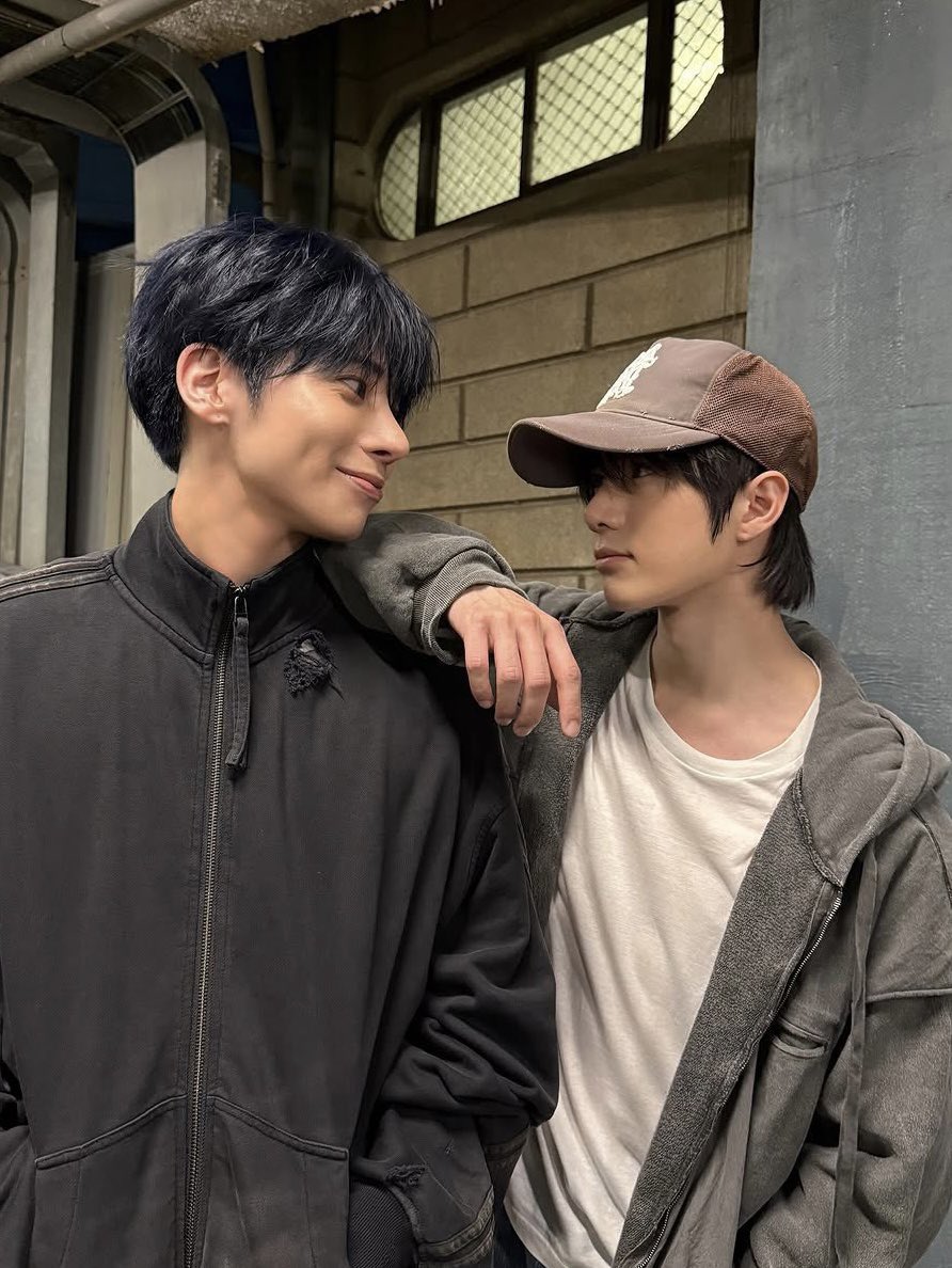 ppawsbin's tweet image. keliatan banget kecintaan nya?????