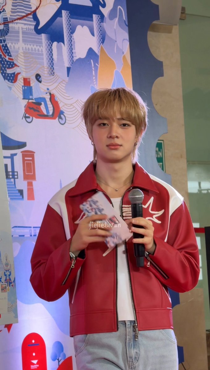 แม่ใหม่                     VS.                     แม่เก่า 

เอาเถอะะะะะะอั้ยเนววววววววว 🫵🏻 !

꒰  Thailand Post x NuNew ✎ 📮 
#ไปรษณีย์ไทยxNuNew

ꕀ <a href="/CwrNew/">NuNew</a>  #NuNew 🐈💘 𐙚