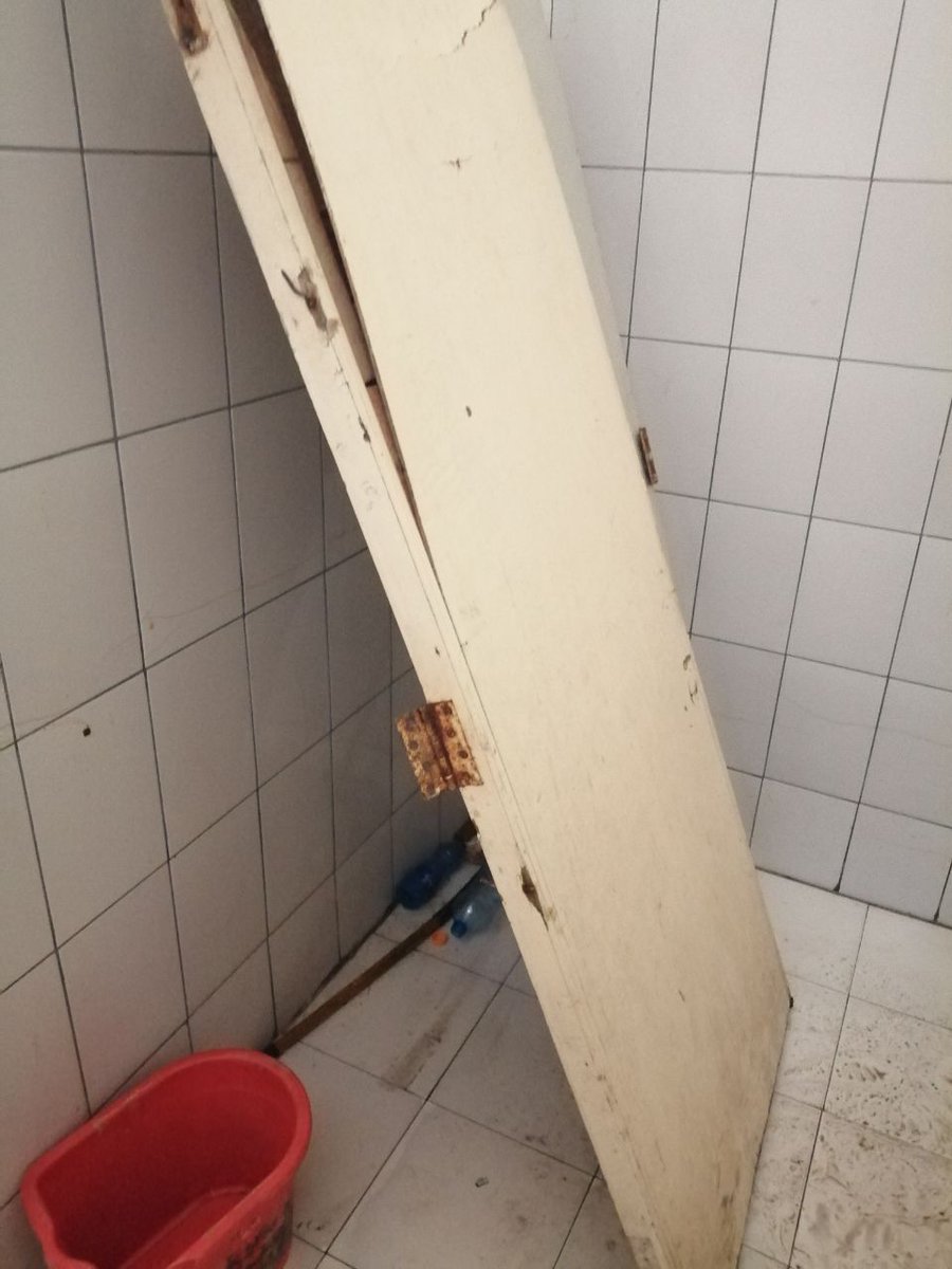 amerix's tweet photo. This is the state of public toilets at The Coast Teaching and Referral General Hospital, Mombasa.

13 years of devolution, and we still can't fix hospital toilets. https://t.co/rw6J5tzfPh