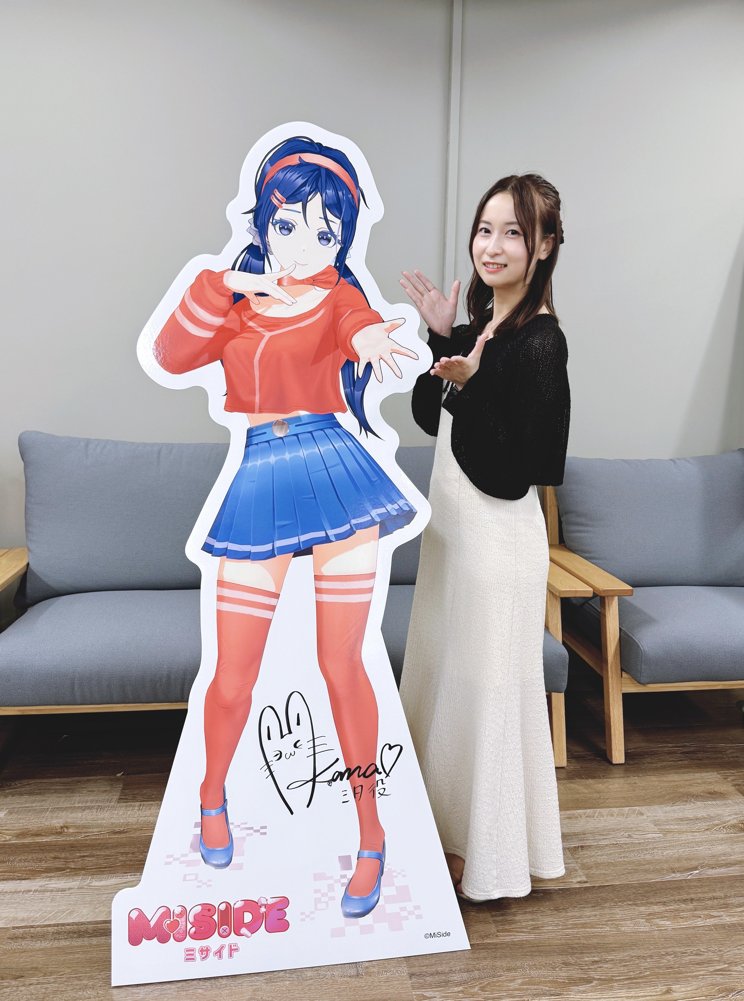 NANIMONO 柊真ミフユ 展示パネル NANIMONO 柊真ミフユ 展示パネル