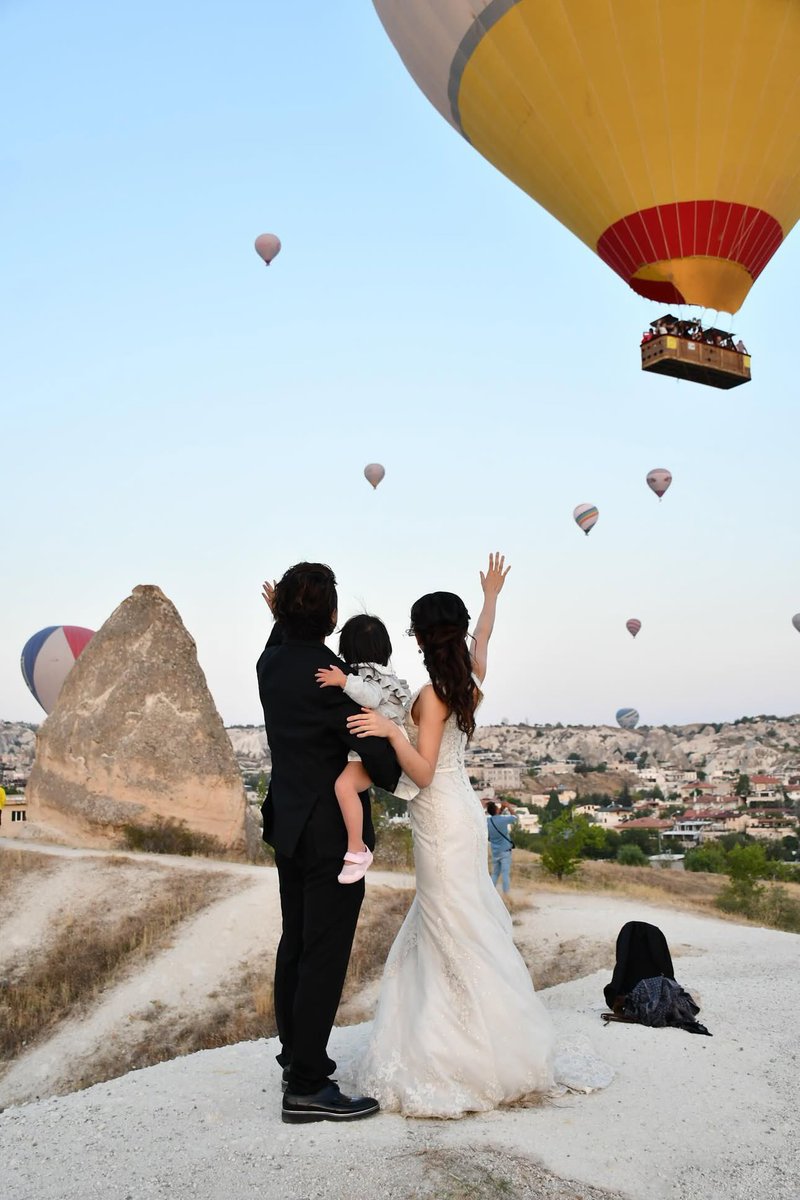 takeuchiryosuke's tweet image. 【自分の子どもにも伝えたい、100年後も残るノウハウ】

『一生使えるAmazon輸入ビジネス大全』
著者の竹内亮介です。

竹内ノウハウである
Amazon輸入ビジネスは、
永続的に残ると思っています。

なぜかというと、Amazonは
右肩上がりで成長していて、
輸入ビジネスも太古の昔からあるからです。…