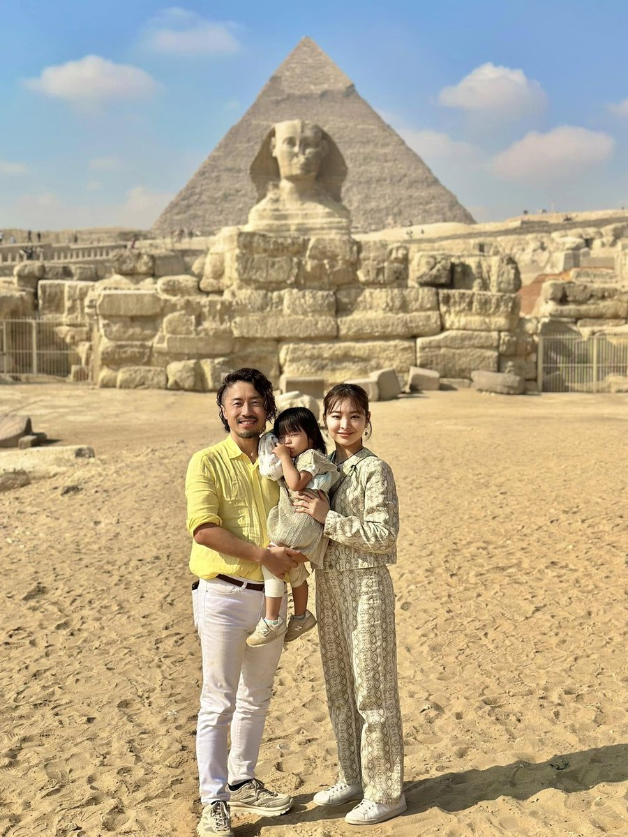 takeuchiryosuke's tweet image. 【自分の子どもにも伝えたい、100年後も残るノウハウ】

『一生使えるAmazon輸入ビジネス大全』
著者の竹内亮介です。

竹内ノウハウである
Amazon輸入ビジネスは、
永続的に残ると思っています。

なぜかというと、Amazonは
右肩上がりで成長していて、
輸入ビジネスも太古の昔からあるからです。…