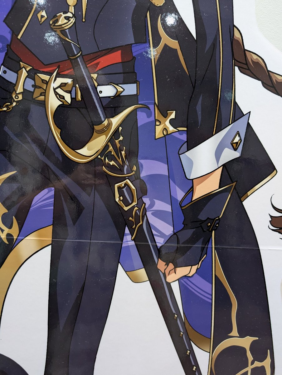 デュに！会えた！！🦇
大きいサイズだと、本当に顔の良さが際立つ……！これが30年乙女を虜にした三つ編み男子の風格！✨
画面上では良く見れなかったお洋服や剣のディテールの細かさに感動して、じっくり見ちゃう。(⁠*⁠´⁠ω⁠｀⁠*⁠)