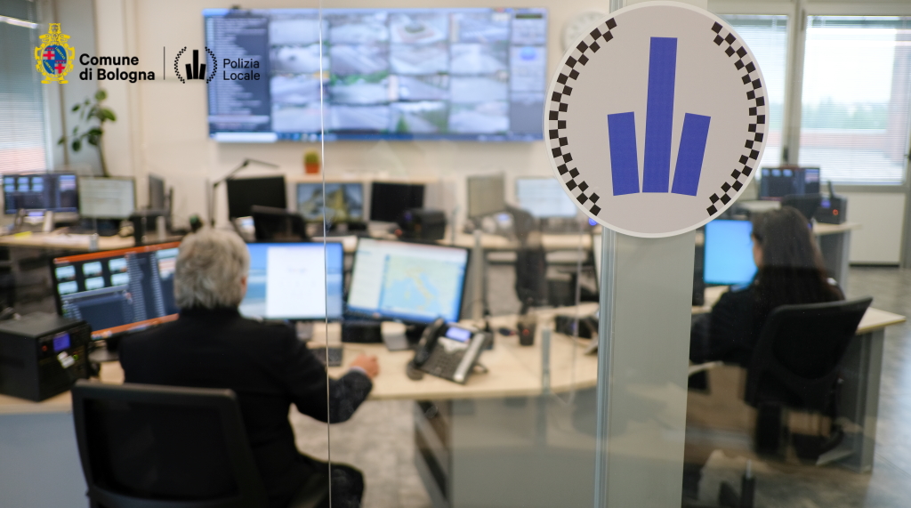 Buon ferragosto!🌞Per chi resta in città #noicisiamo 24 ore su 24 ⏰ 7 giorni su 7. 📞 051-266626 #PLBologna