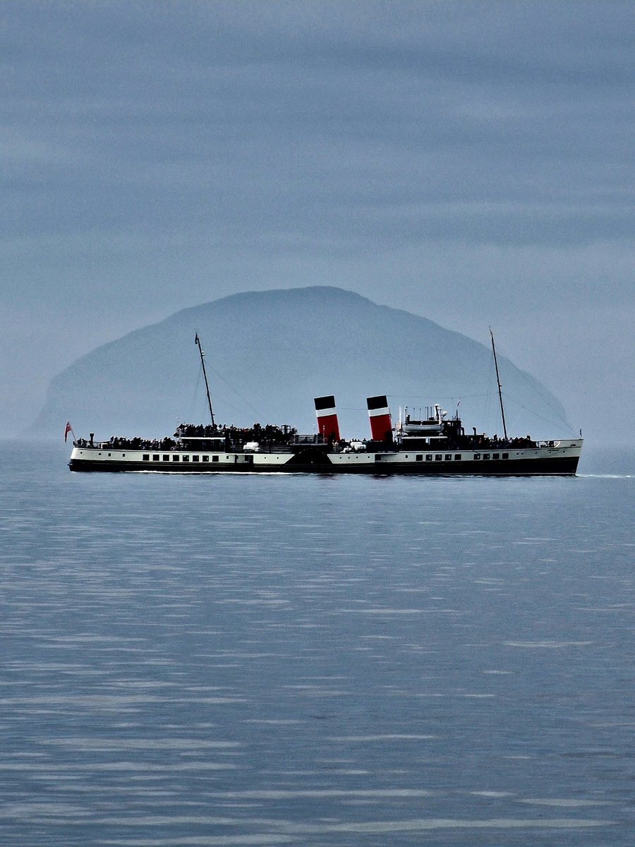 Ryan Mutter (@mutter_ryan) on Twitter photo Drove into Girvan yesterday just as the PS Waverley was departing, what a sight!! I can see a painting coming on 🎨
<a href="/PS_Waverley/">Paddle Steamer Waverley</a>
#Waverley #waverleypaddlesteamer #ailsacraig #girvan #ayrshire #pswaverley Drove into Girvan yesterday just as the PS Waverley was departing, what a sight!! I can see a painting coming on 🎨
<a href="/PS_Waverley/">Paddle Steamer Waverley</a>
#Waverley #waverleypaddlesteamer #ailsacraig #girvan #ayrshire #pswaverley