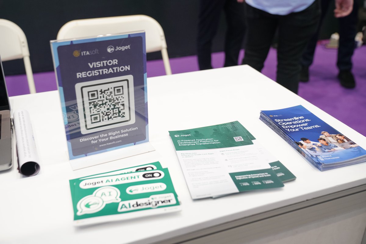 jogetworkflow's tweet image. #DTICX2025 brought together diverse minds driven by #innovation.

Grateful to collaborate with ITasoft in exploring the future of #enterprise innovation with #AIpowered #AppDev. Thanks for the conversations &amp;amp; shared vision for Indonesia’s #digitalfuture. 

#LowCode #NoCode #Tech