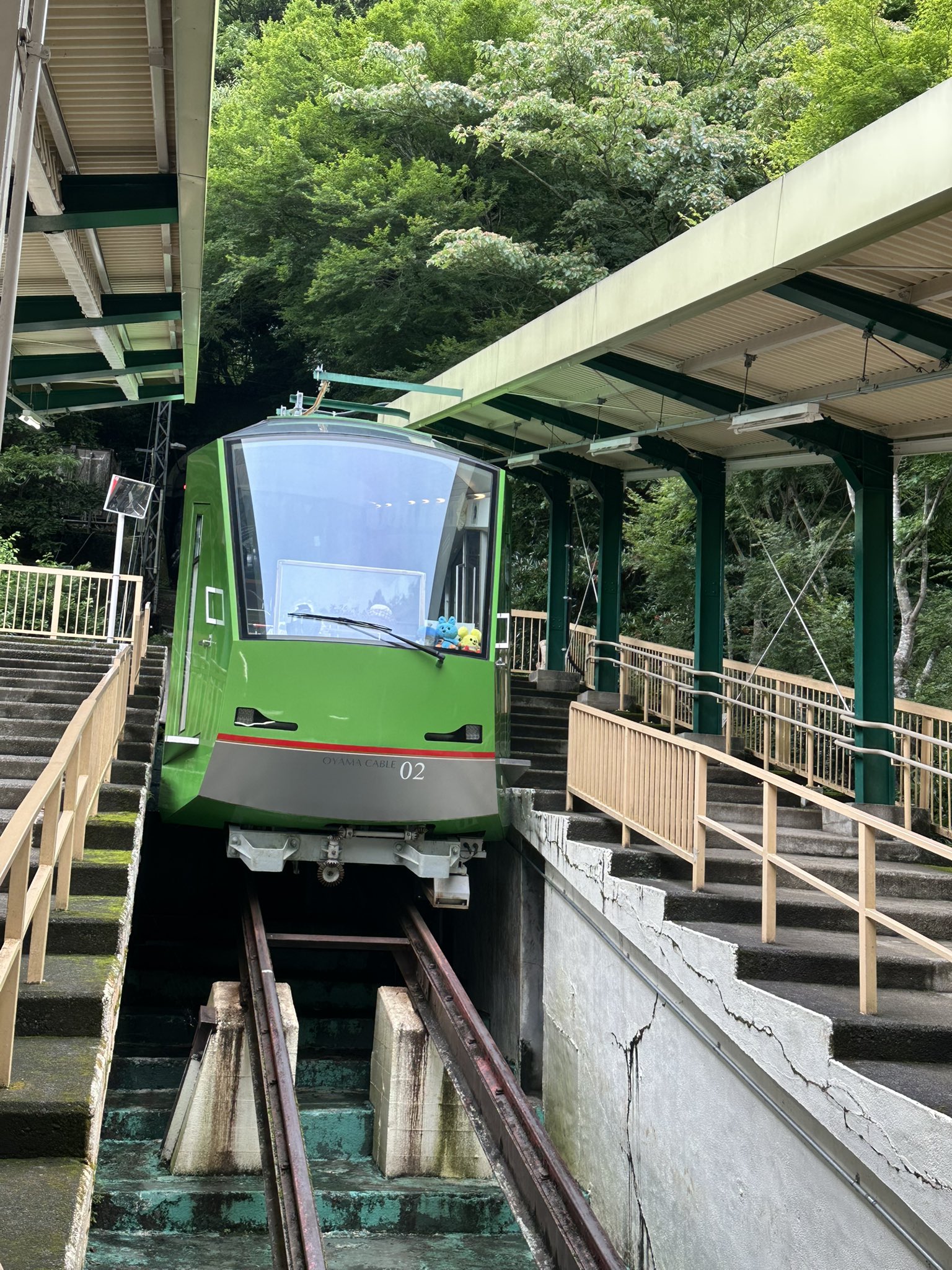 横向き林檎 1200x630bb.jpg