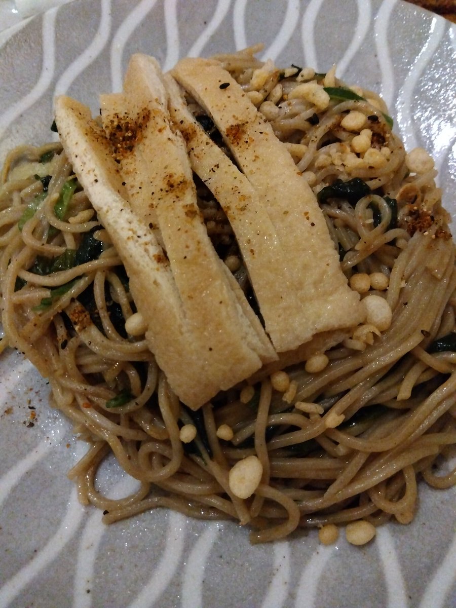 tsuruko0188's tweet photo. 最近の私のメガヒット食べ物「焼きお蕎麦」。めちゃくちゃ美味しかったです✨マスターさん、天才じゃない！？ https://t.co/Yjp58No2g2