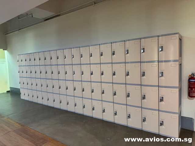 Lockers_SG's tweet photo. Brand New 4 Tier ABS Plastic Locker M Size Lockers delivered and installed at Etonhouse Tanglin.

with matching beige door, fits effortlessly into the school interior design.

To find out more about ABS Lockers for Schools or Classroom, 

https://t.co/jtHa1RSQcx https://t.co/fei0l48RoO
